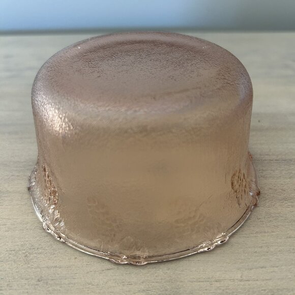 Vintage Pink Blush Pressed Glass Plate and Bowl with grape vines on the rim - Picture 8 of 9